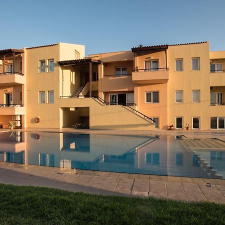 Mythos Beach Hotel Apartments Малеме Экстерьер фото