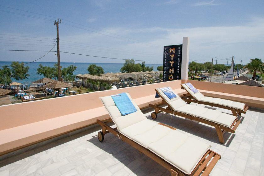Mythos Beach Hotel Apartments Малеме Экстерьер фото